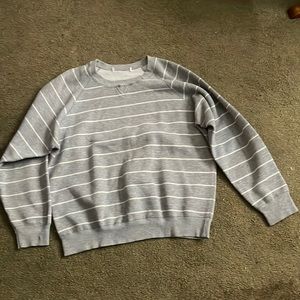 Men’s stripped sweater